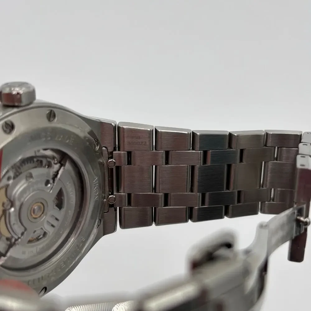 Maurice Lacroix Aikon Automatic Gents 42mm AI6008-SS001-331-1 AI6008-SS002-331-2